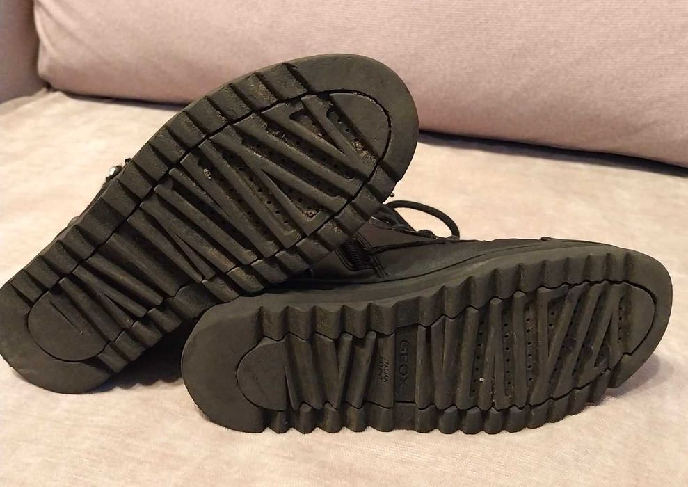 Bocanci Geox fete marime 32