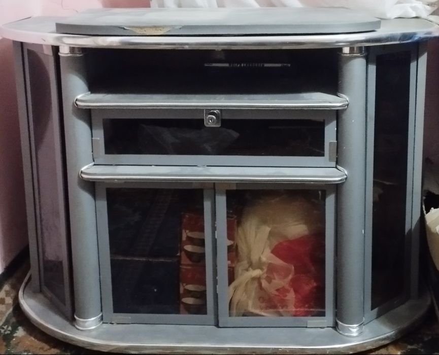 продается подставка под телевизор