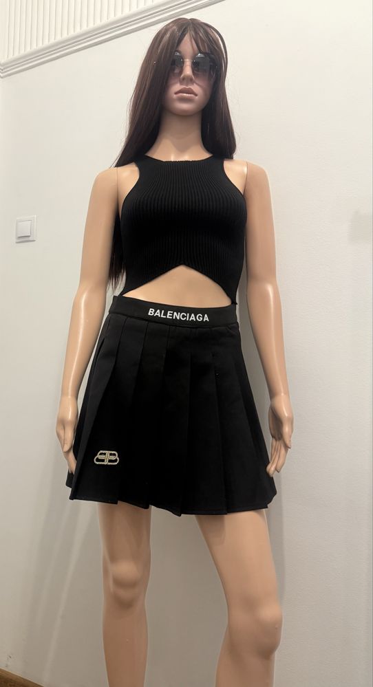 Пола на Balenciaga