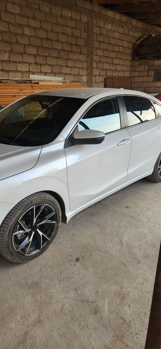 Moshina toza aybi yok korib tekshirib olasiz