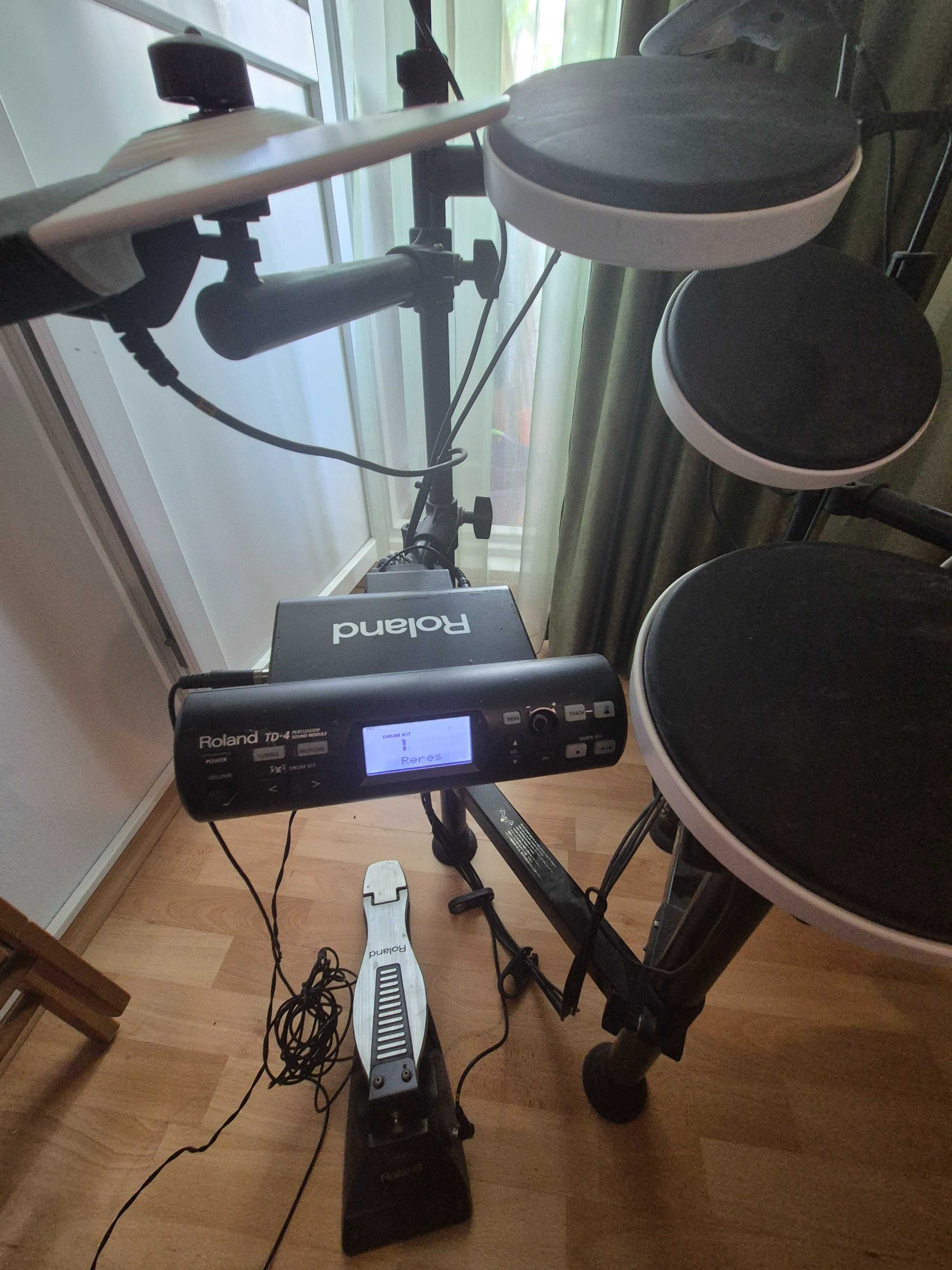 Tobe Roland TD-4 + Pedala Dubla sonor Dp 4000 + Scaun