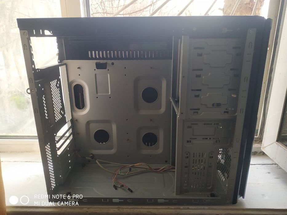 Системный блок wind cruiser в хорошем состоянии