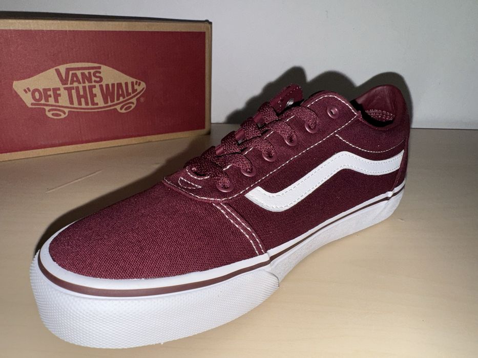 Incaltaminte Vans/Converse noua, originala !