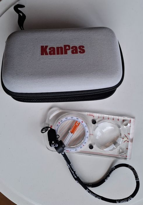 Елитен състезателен компас KanPas с лупа- за спортно ориентиране