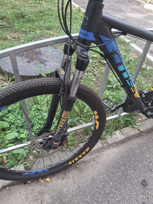 Vând bicicleta Cross