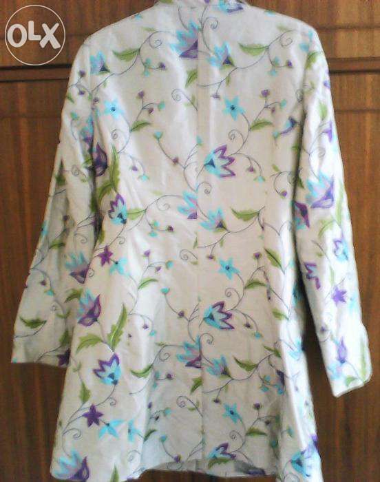 Sacou Jones, din matase brodata, nou, 38-40/M, foarte frumos