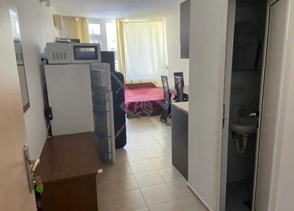 Продава се Едностаен апартамент в к.к. Слънчев бряг - 35 кв.м за 1215 €/кв.м - Снимка #3