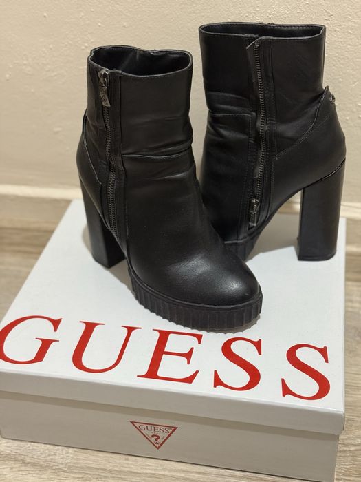 Боти с ток Guess
