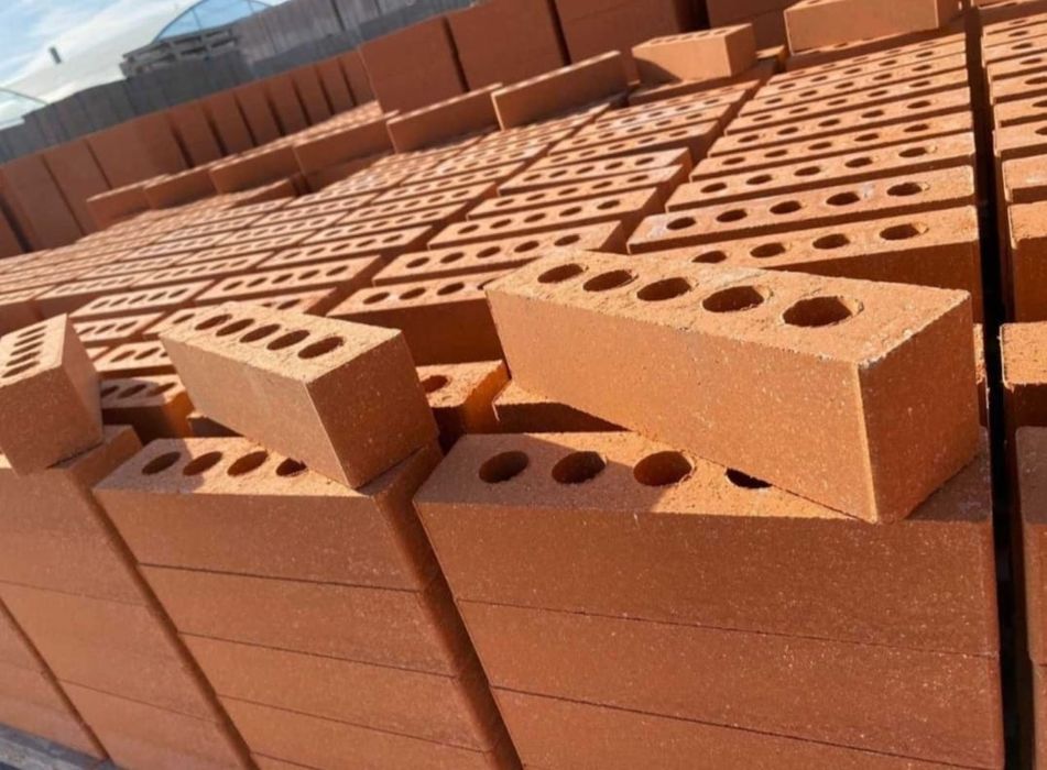 Кирпич. Облицовочный кирпич под гранит — премиум материал. Кирпич