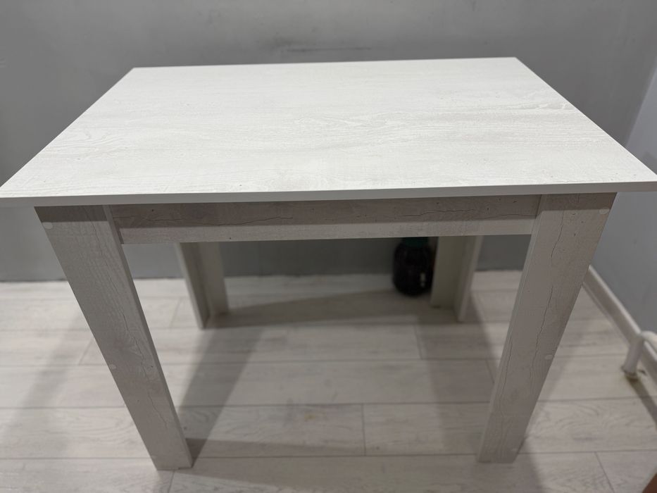 Продам стол со стульями