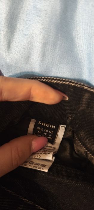 Дънкови къси гащи