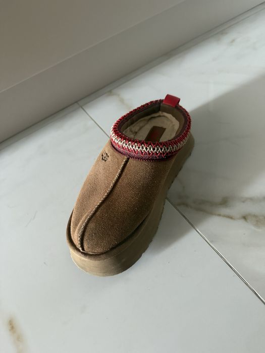 Продам ugg оригинал размер 35
