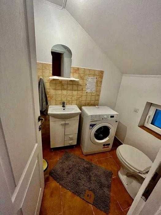 Închiriez casă, zona Ana Ipătescu, Sighisoara