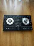 Pioneer  DDJ-SB Serato Dj контролер