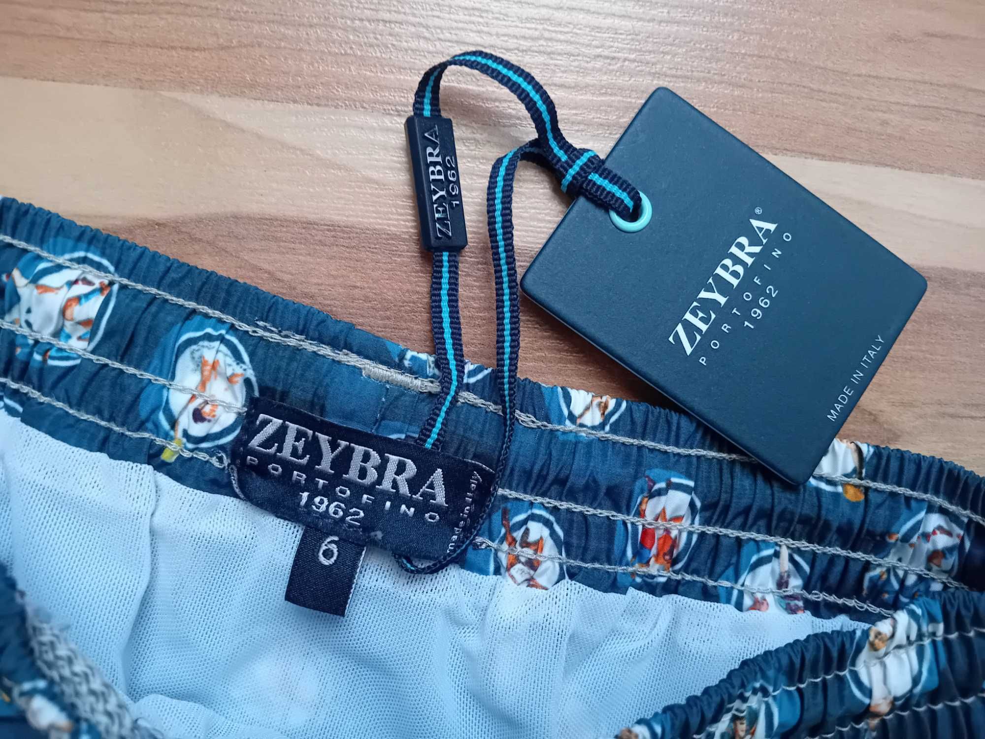 Zeybra 5-6 г. Луксозни шорти бански