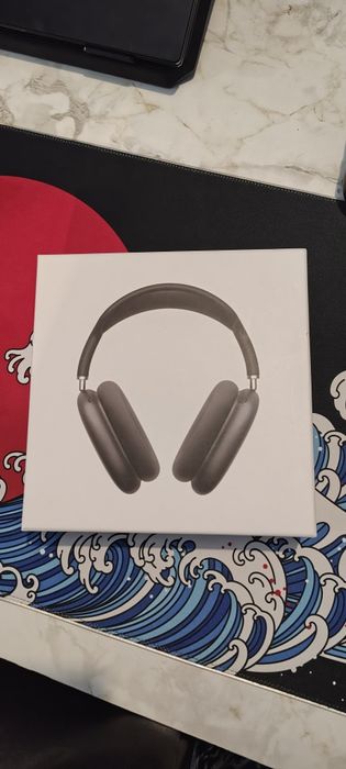 Vând airpods max,noi