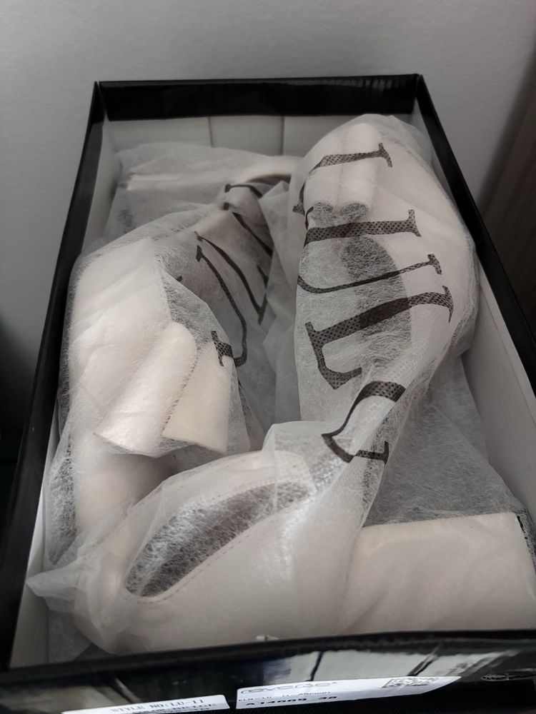Pantofi comozi 38