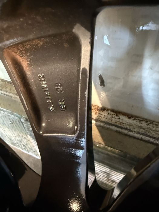 Продавам алуминиеви  Джанти 17 5х100 ки с летни гуми доста запазени