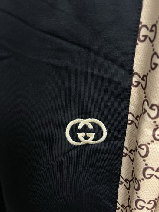 Compleu GUCCI super calitate