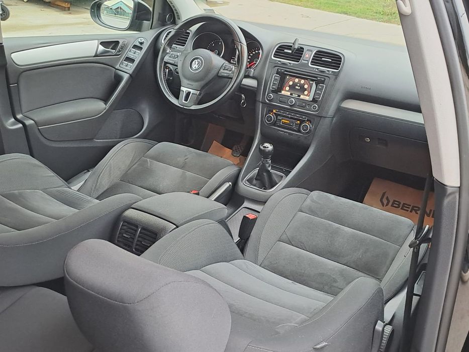 Volkswagen Golf ,Highline,, 2.0.t.d.i. 140 cai ,recent adus în țară!