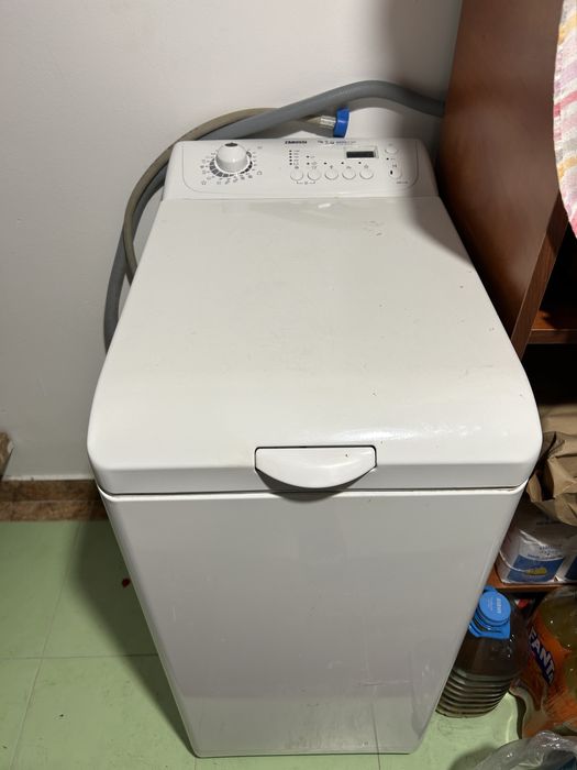 Masina de spalat incarcare verticala Zanussi