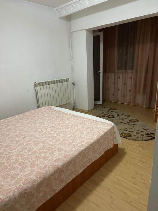 Inchiriez apartament 2camere decomandat