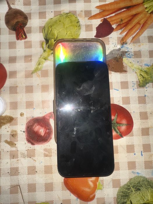 айфон 15 черный, сос б/у