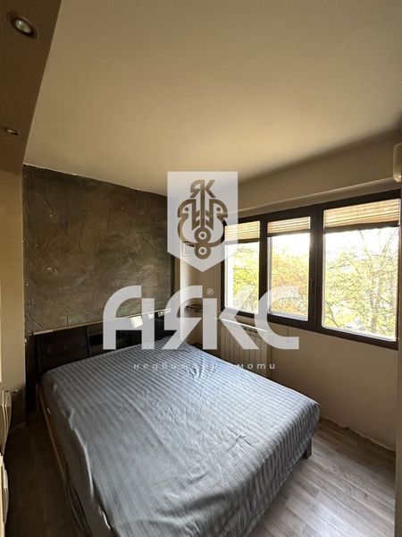 Тристаен обзаведен апартамент в кв. Света Троица