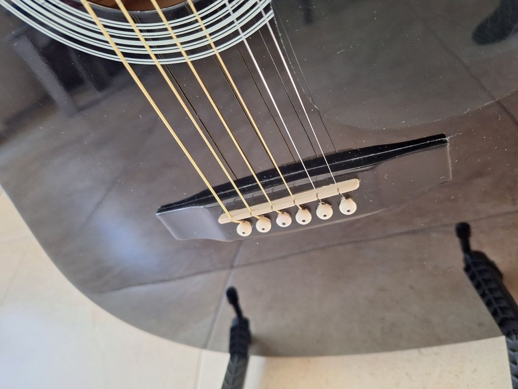 Акустична китара squier SA-105
