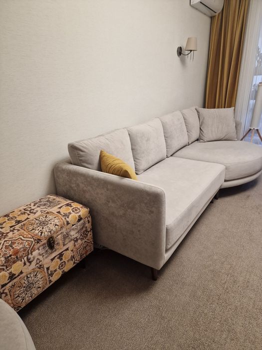 Срочно Диван дизайнерский