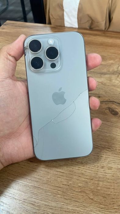 Iphone 15 pro 128 gb