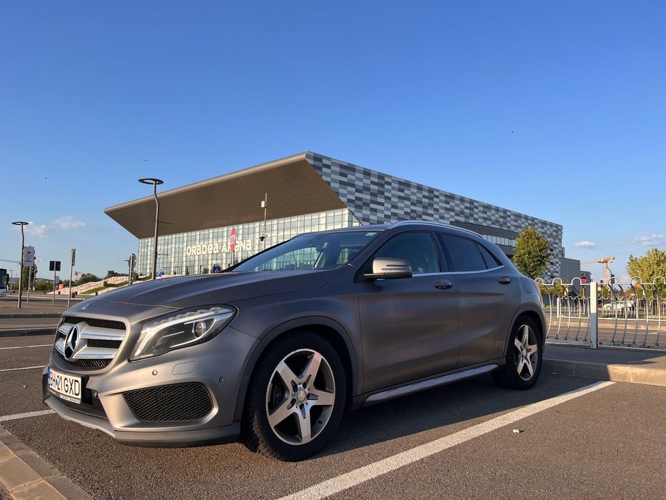Mercedes-Benz GLA Mercedes GLA 220 CDI 4MATIC | Automat | AMG Line complet | Alcantara |