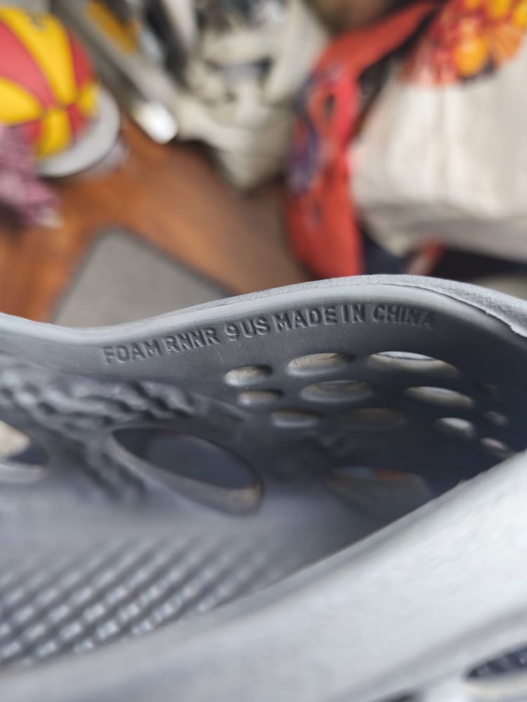 yeezy foam runner