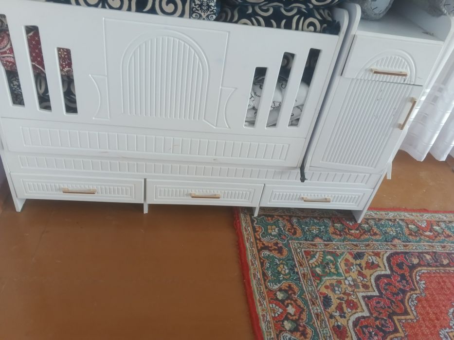 Детские кроват продается