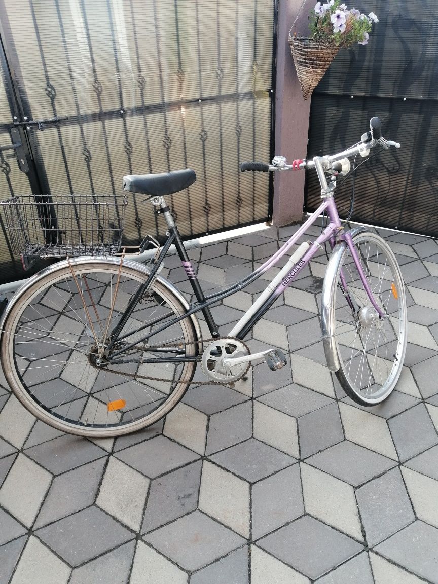 Vând bicicleta dama