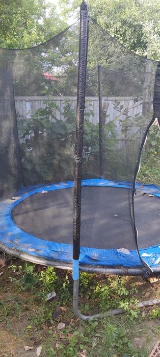 Trambulina pentru copii distracție