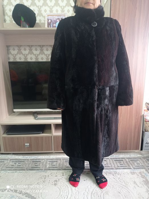 Продам норковую шубу