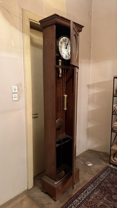 Ceas de podea din lemn masiv, funcțional, stare foarte bună