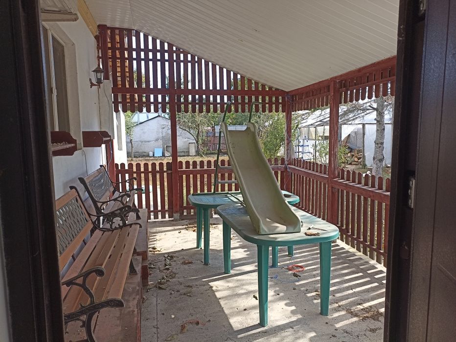 Casa 3 camere de vanzare