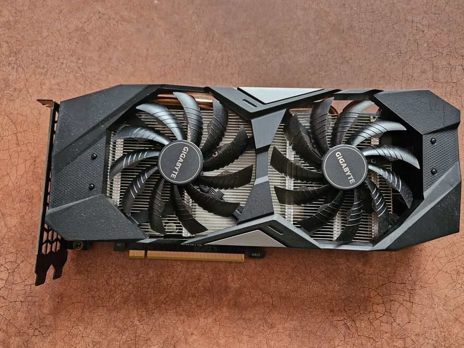 Placa video PCie Gigabyte Nvidia RTX 2060 Super 8Gb DDR6