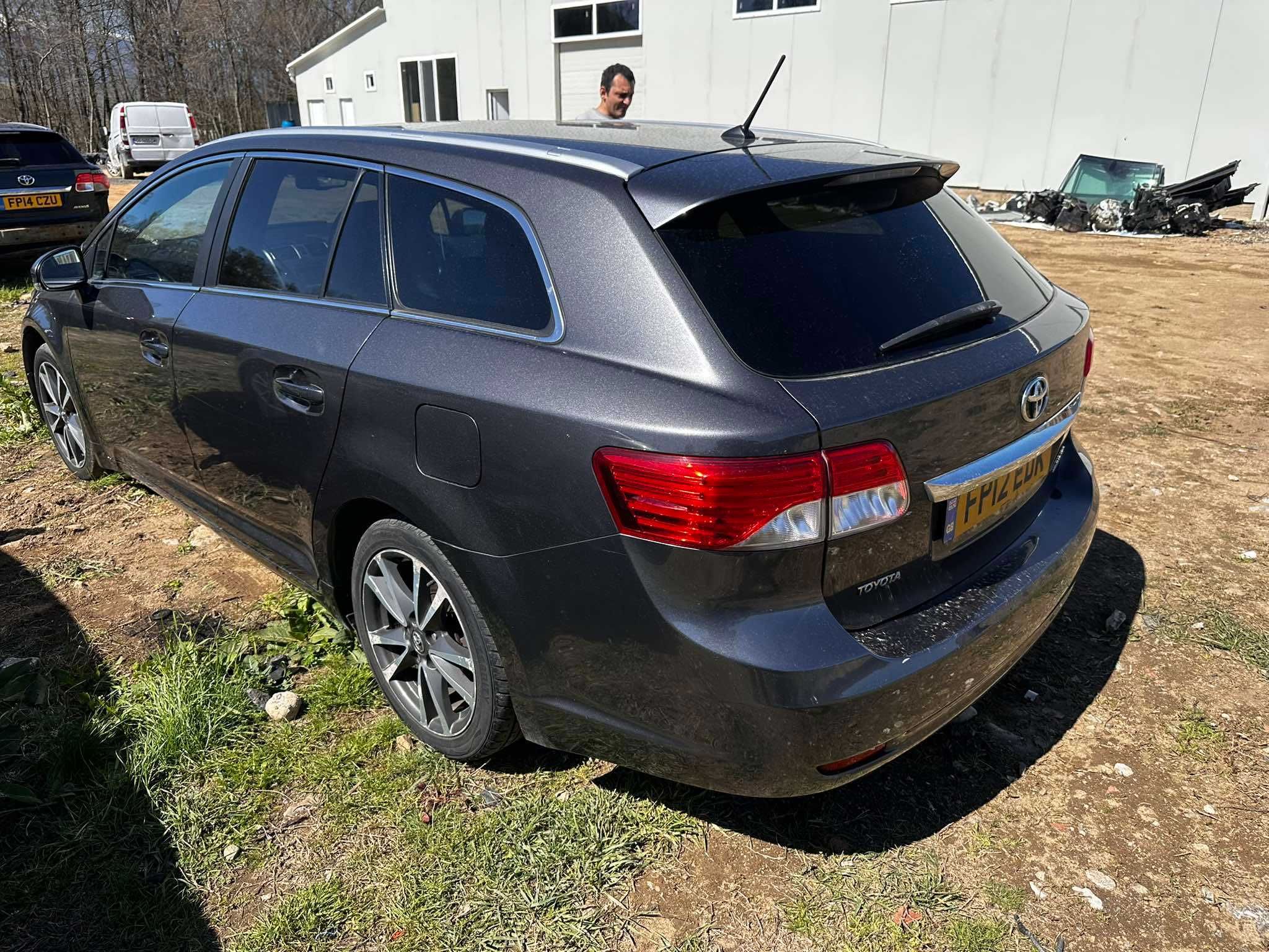 НА ЧАСТИ Toyota Avensis 2014г 2.2 D-4D (150 к.с.) –