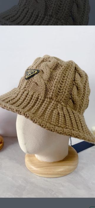 Pălărie Prada, model 2026, 4 modele