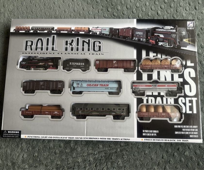 Набор грузовой поезд 9 вагонов. Новый