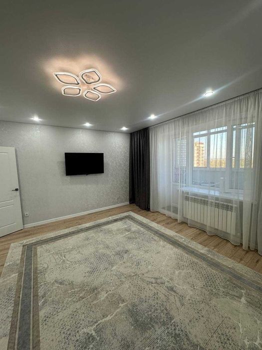 Продам 4х комн Батыс