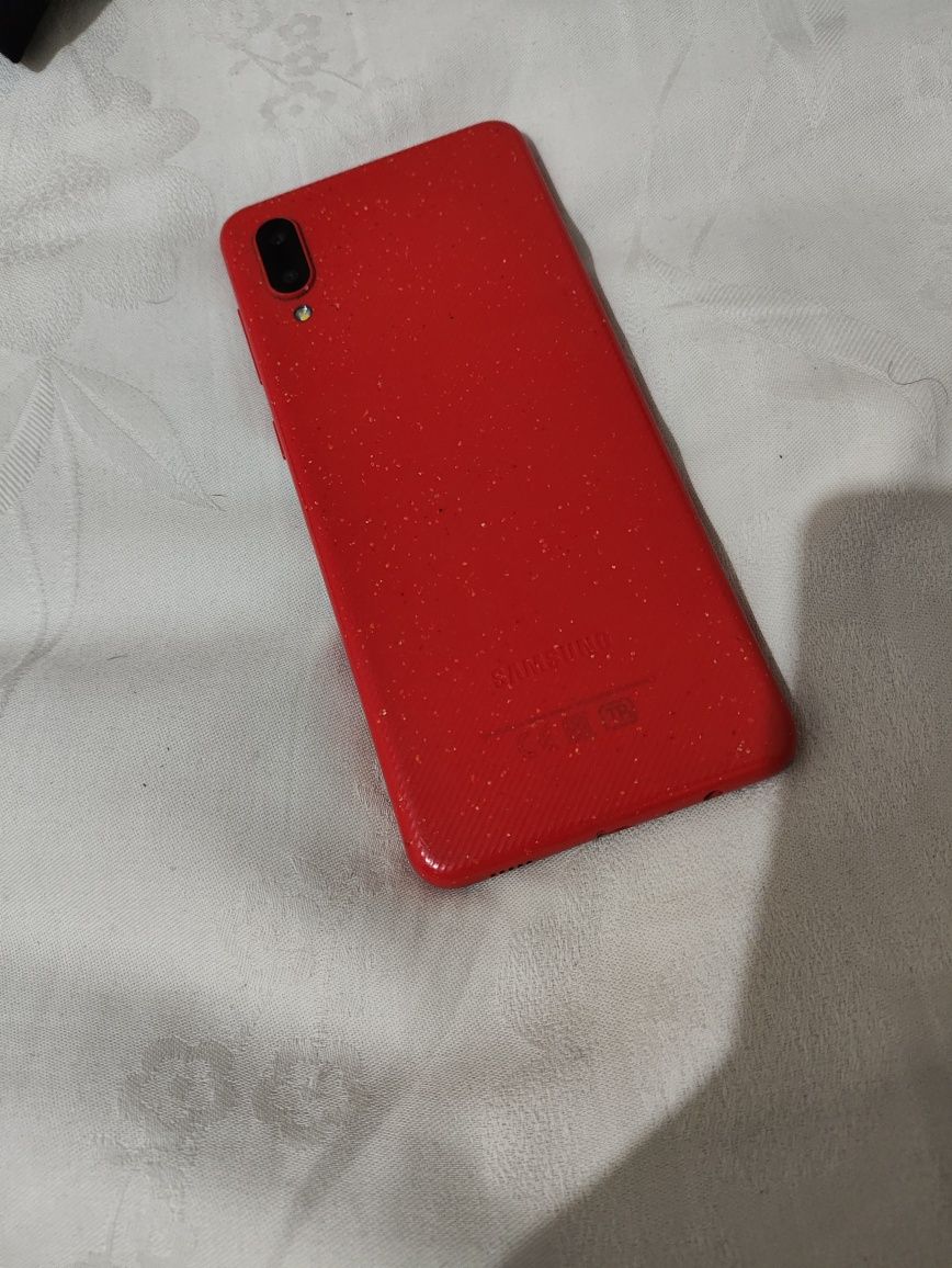 Продам Samsung a10