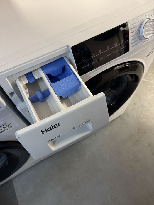 Mașină de spălat rufe Haier HW80-BP14929