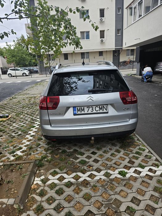 Citroen C5 2009, avariata
