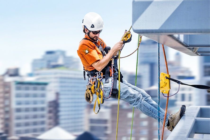 Промышленный альпинизм  Альпинисты высотники