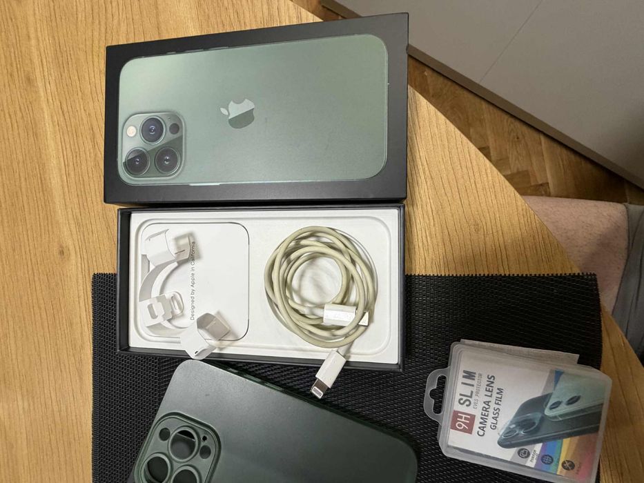 iPhone 13 Pro 128GB с много кейсове