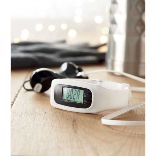 Спортна гривна с функция за измерване на стъпки, Педометър